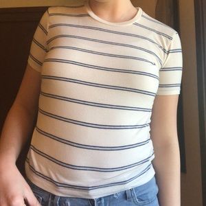 Brandy Melville shirt